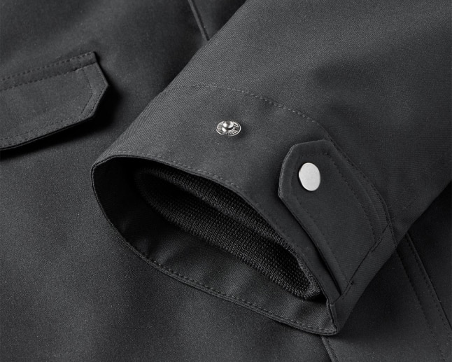 Hidden & Adjustable Ribbed Storm Cuffs 