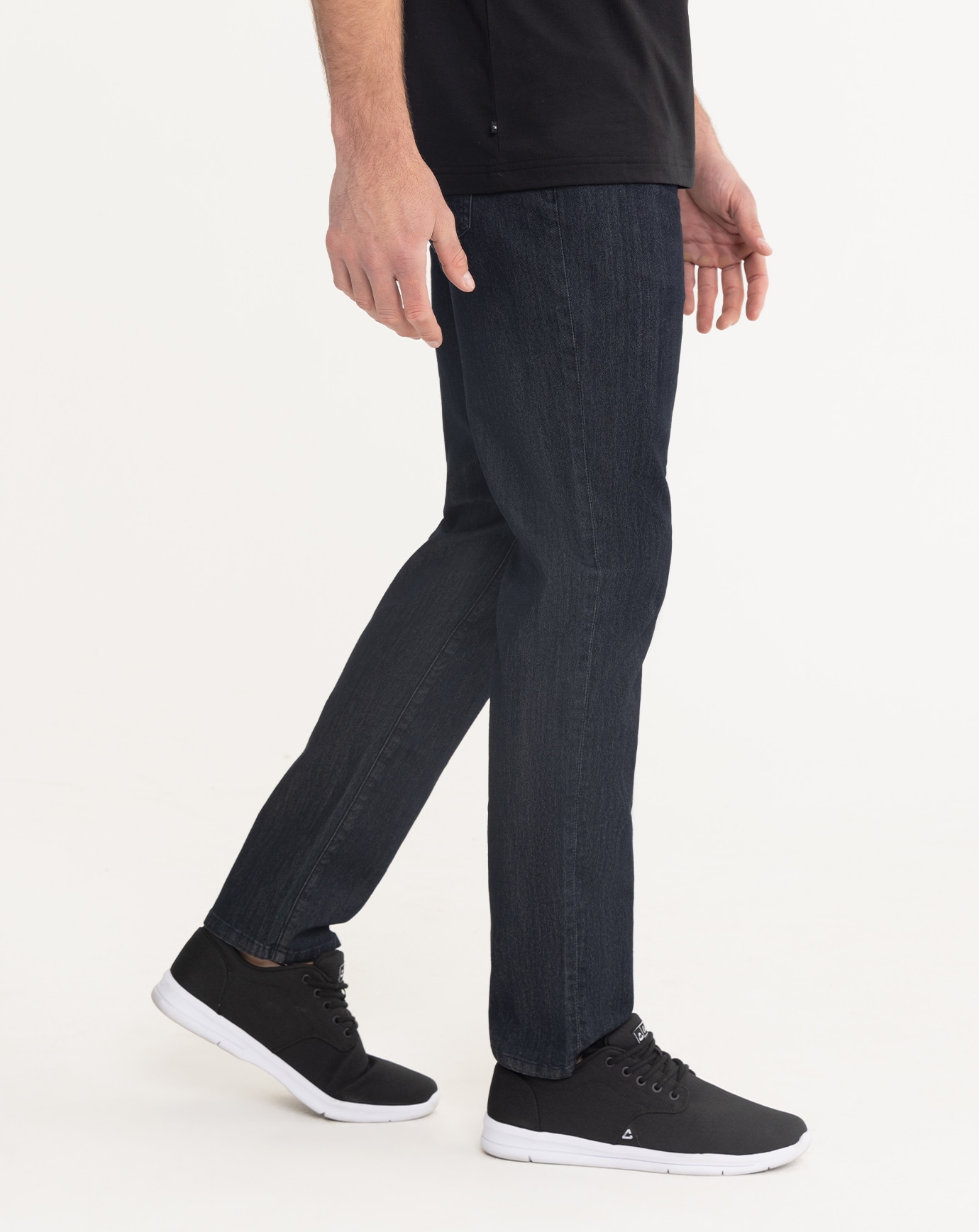 LEGACY JEANS Image Thumbnail 4