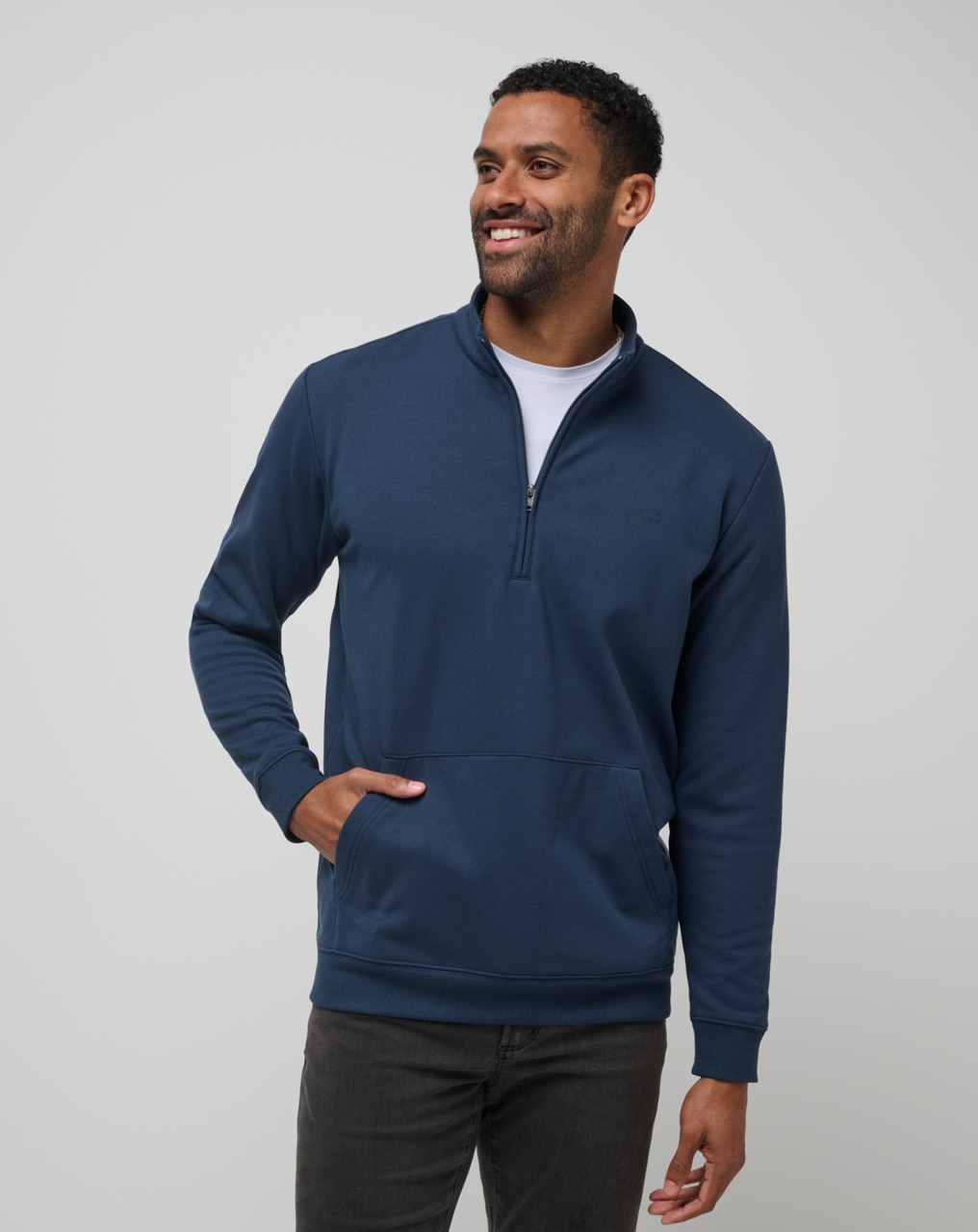 HOTEL HOPPER QUARTER ZIP 0