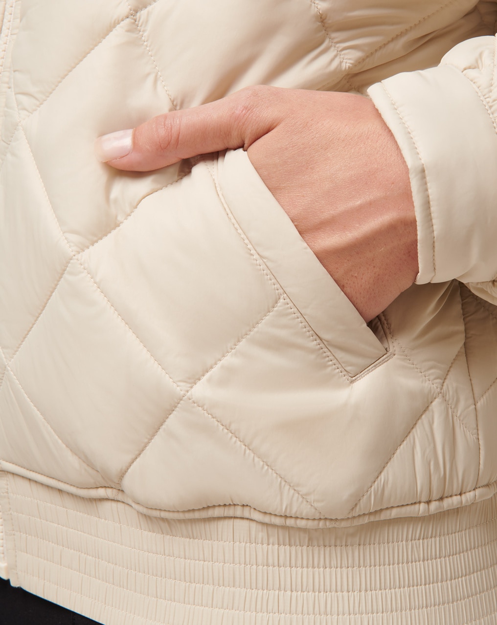 Womens tan on sale quilted jacket