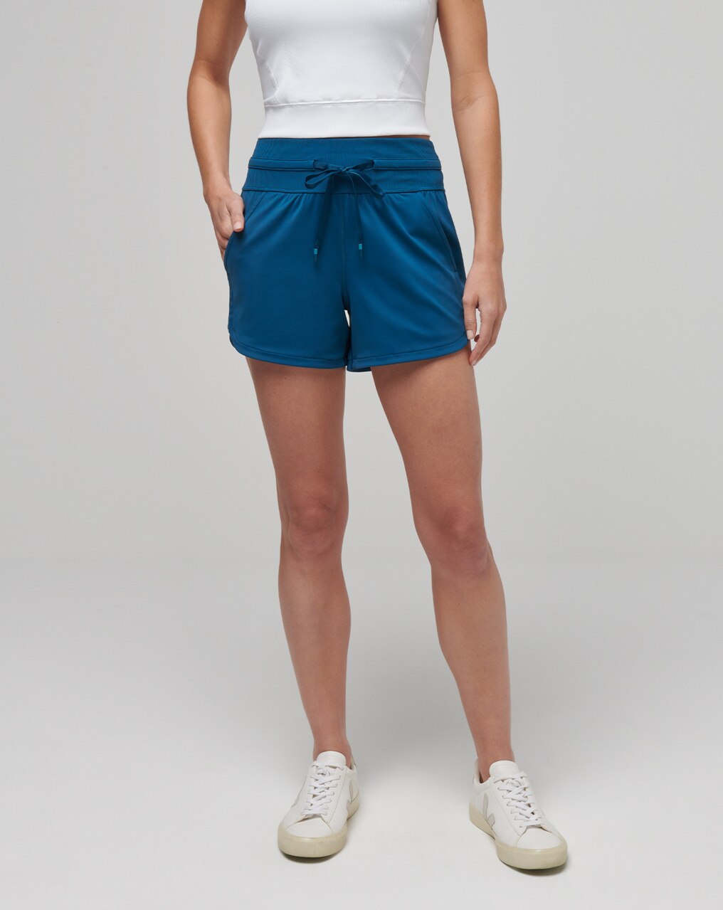 MOVEKNIT TIE SHORT 0