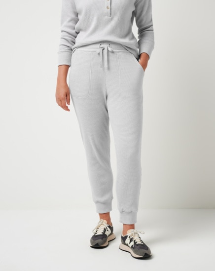 LONG WEEKEND JOGGER Image Thumbnail 3