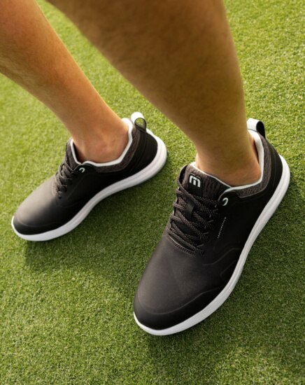 DAILY PRO HYBRID PLUS GOLF SHOE Image Thumbnail 1