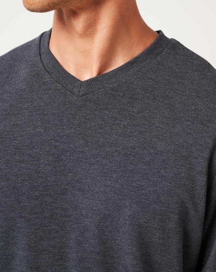 AMENITIES V-NECK CREW Image Thumbnail 3