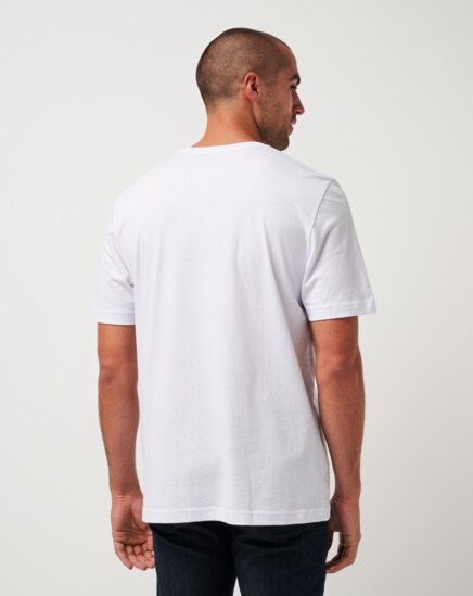 NEW YORK YANKEES IN THE DUGOUT TEE Image Thumbnail 2
