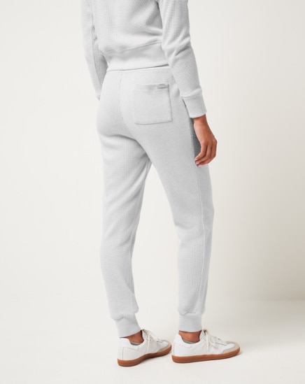 LONG WEEKEND JOGGER Image Thumbnail 1