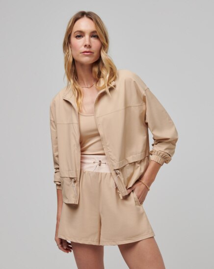 GIRLS WEEKEND TECH WOVEN JACKET Image Thumbnail 3